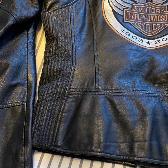 S.  Harley-Davidson Women's Black Leather Jacket with Silver Accents   LIKE NEW - Picture 9 of 13